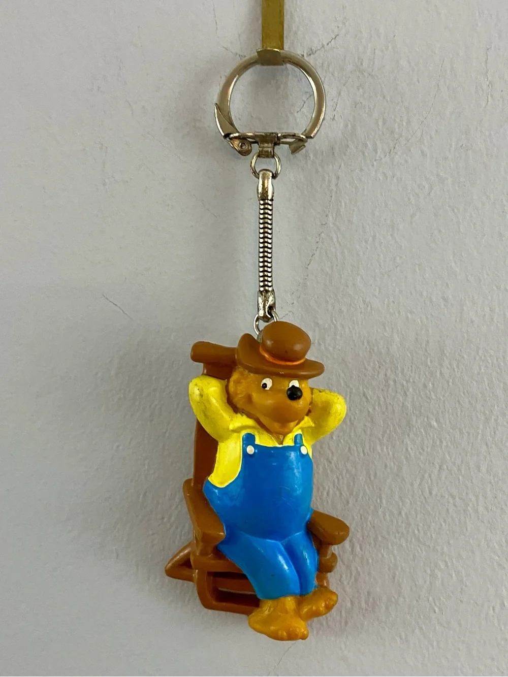 Vintage 80s Berenstain Bears Keychain Lot of 4 Papa Mama Brother Sister PVC Clip